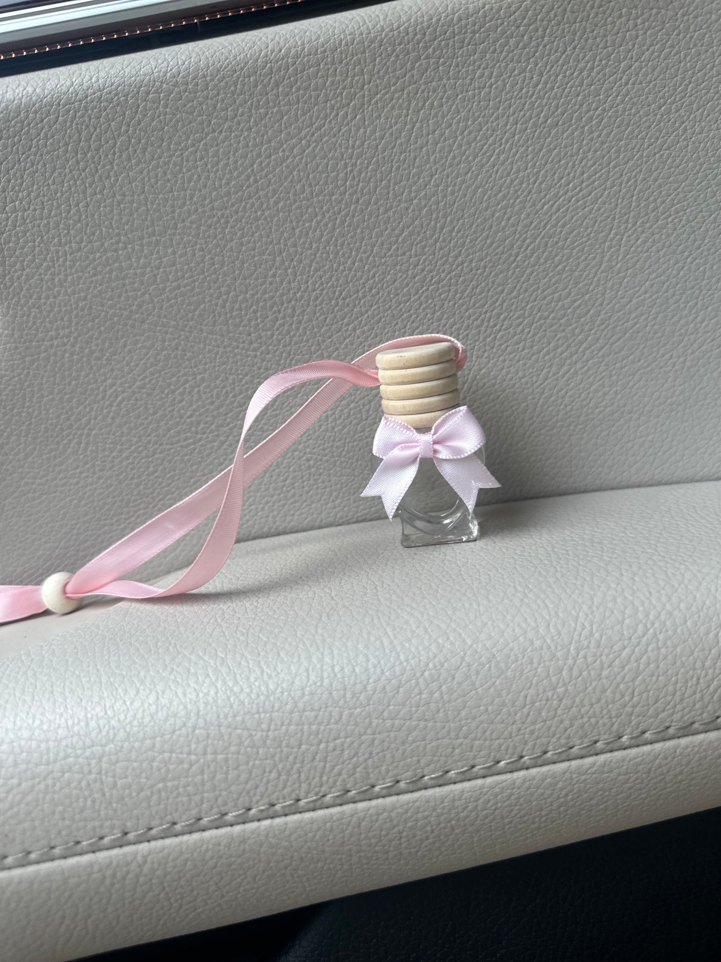 Love fancy Lace & bow car diffuser fresher