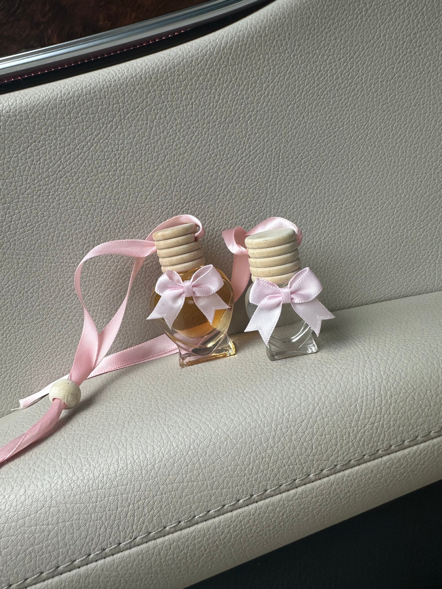 Love fancy Lace & bow car diffuser fresher