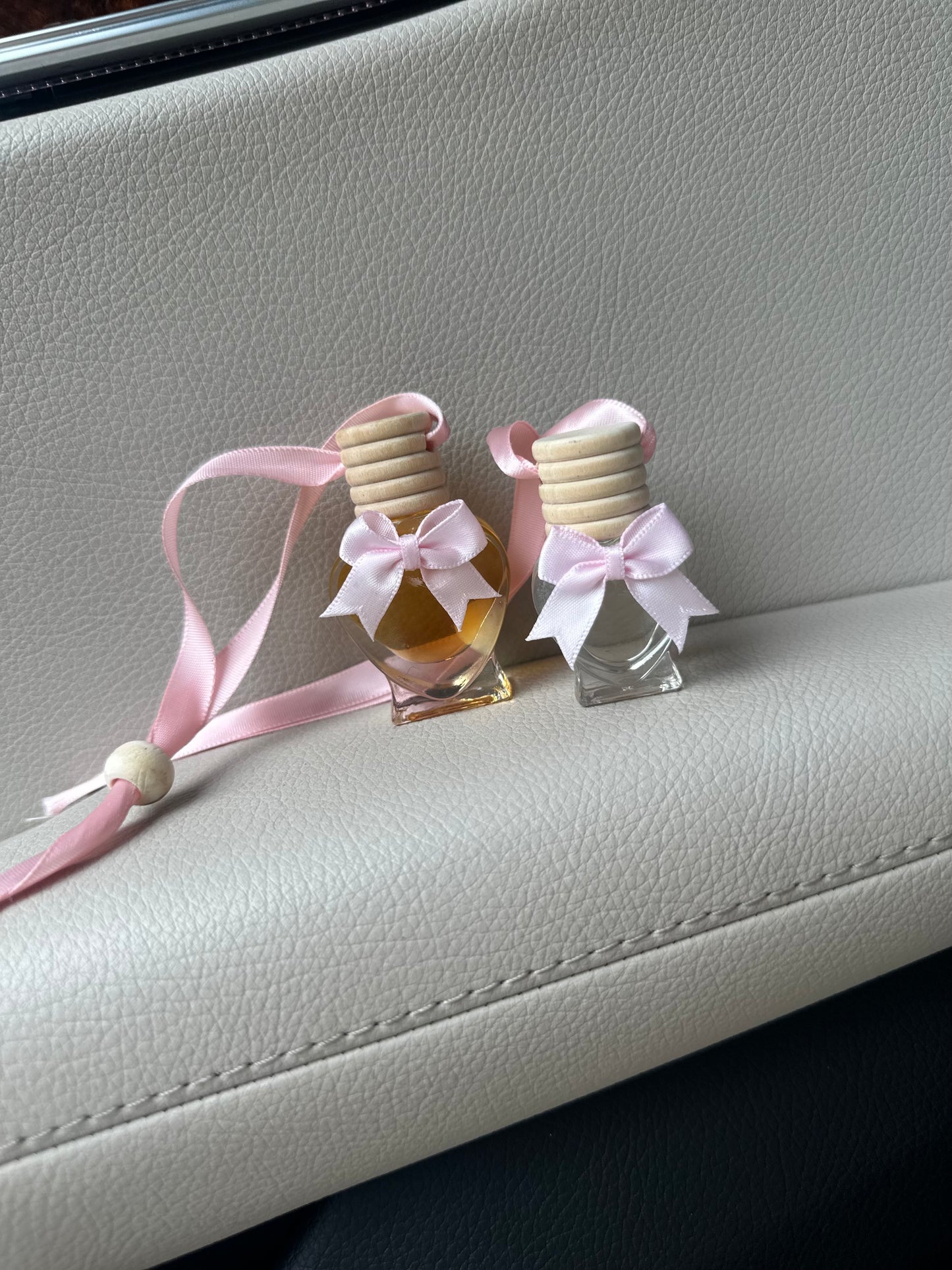 Love fancy Lace & bow car diffuser fresher